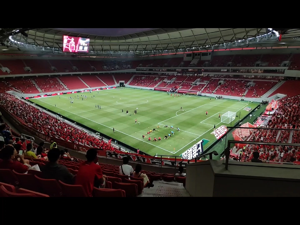 上港主场大胜泰达，稳固领先优势