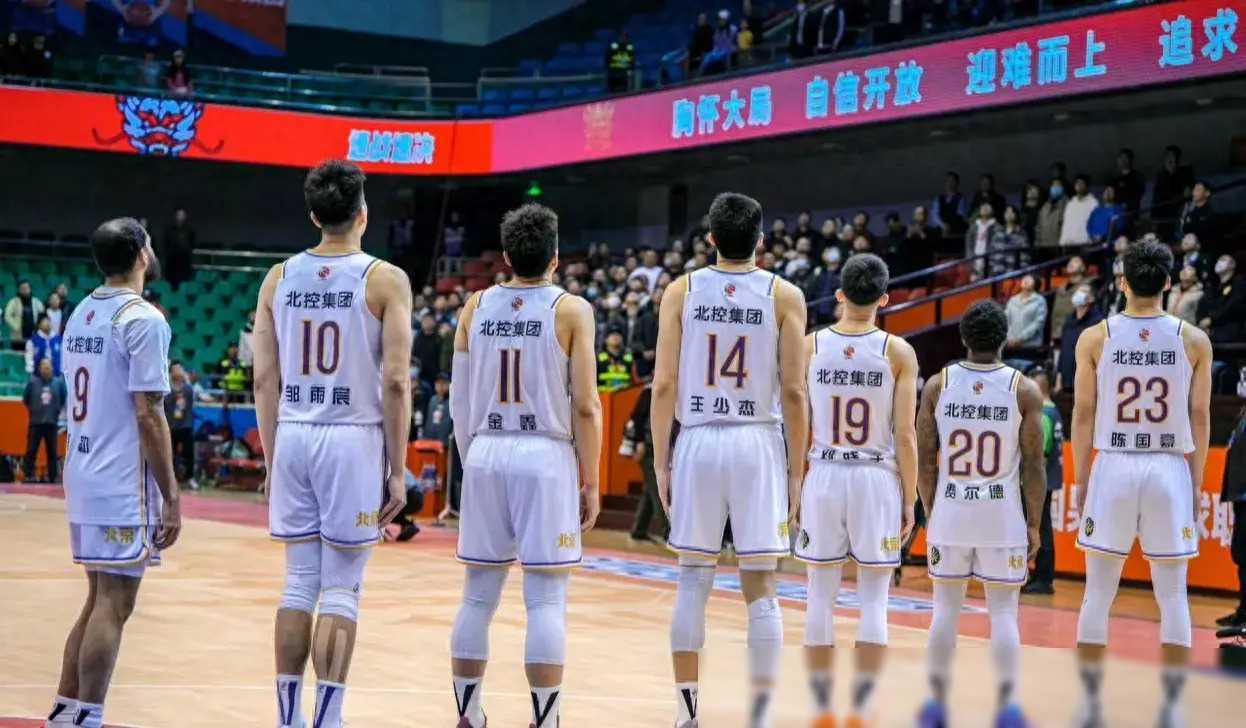 包含比赛临近球队状态逐渐升温，备战信心倍增的词条