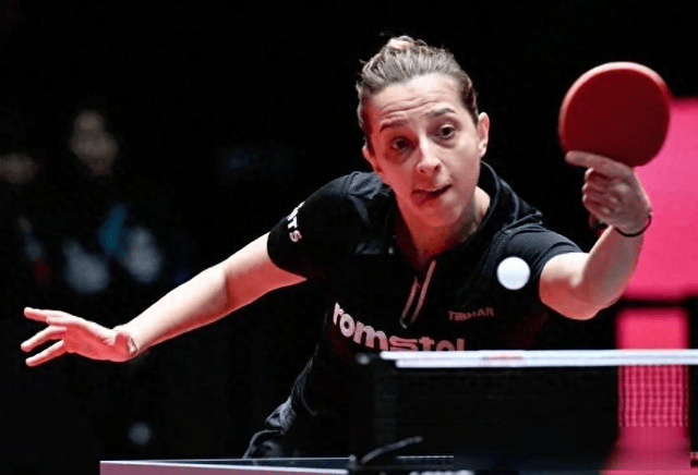 美国球员在亚洲锦标赛中脱颖而出