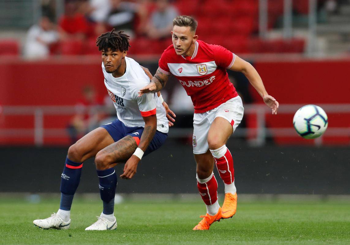 桑德兰客场失利，桑德兰球员迎接挑战的简单介绍